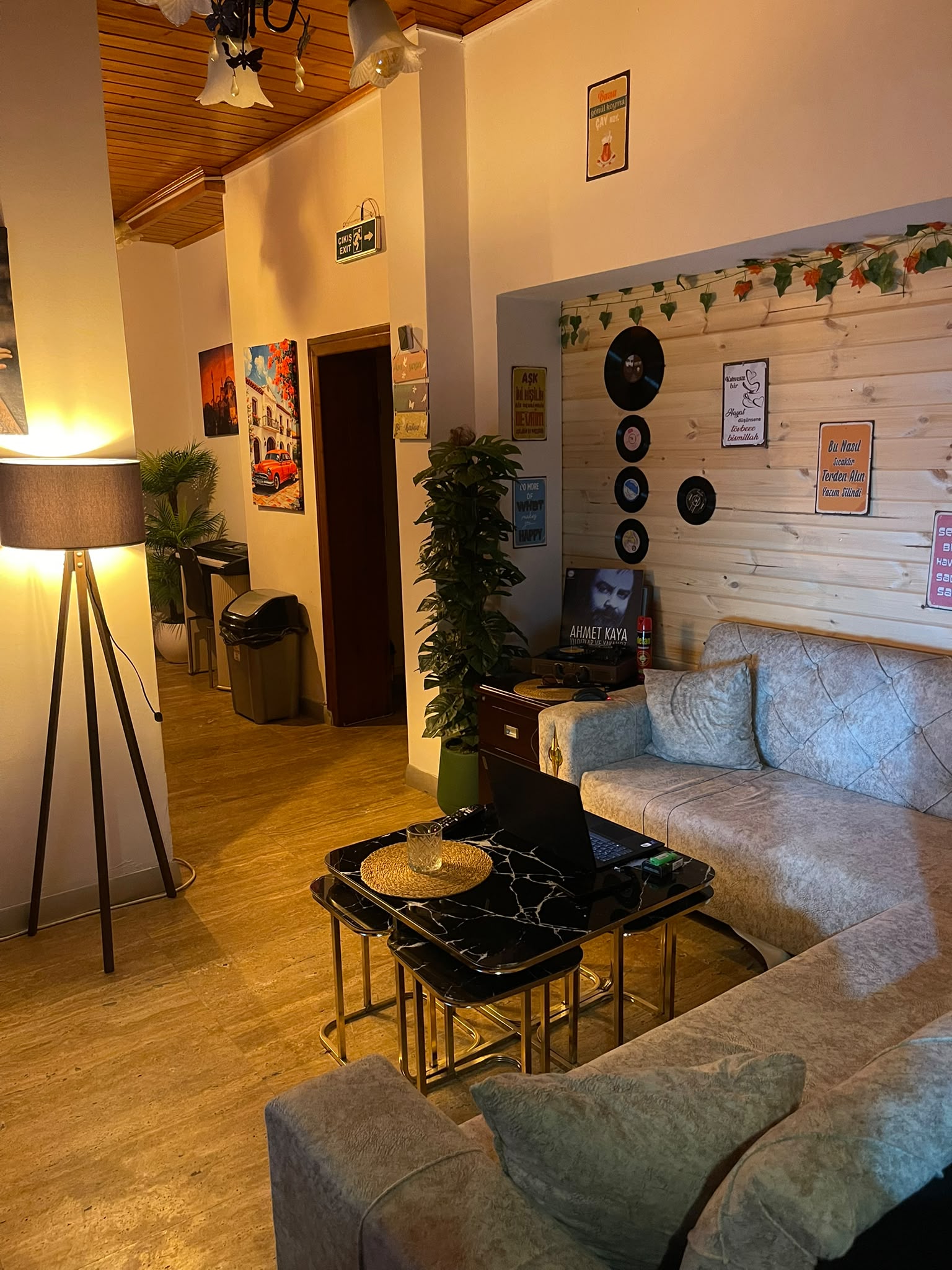 Mersin Apart Otel ortak alan lounge — Mersin apart otel